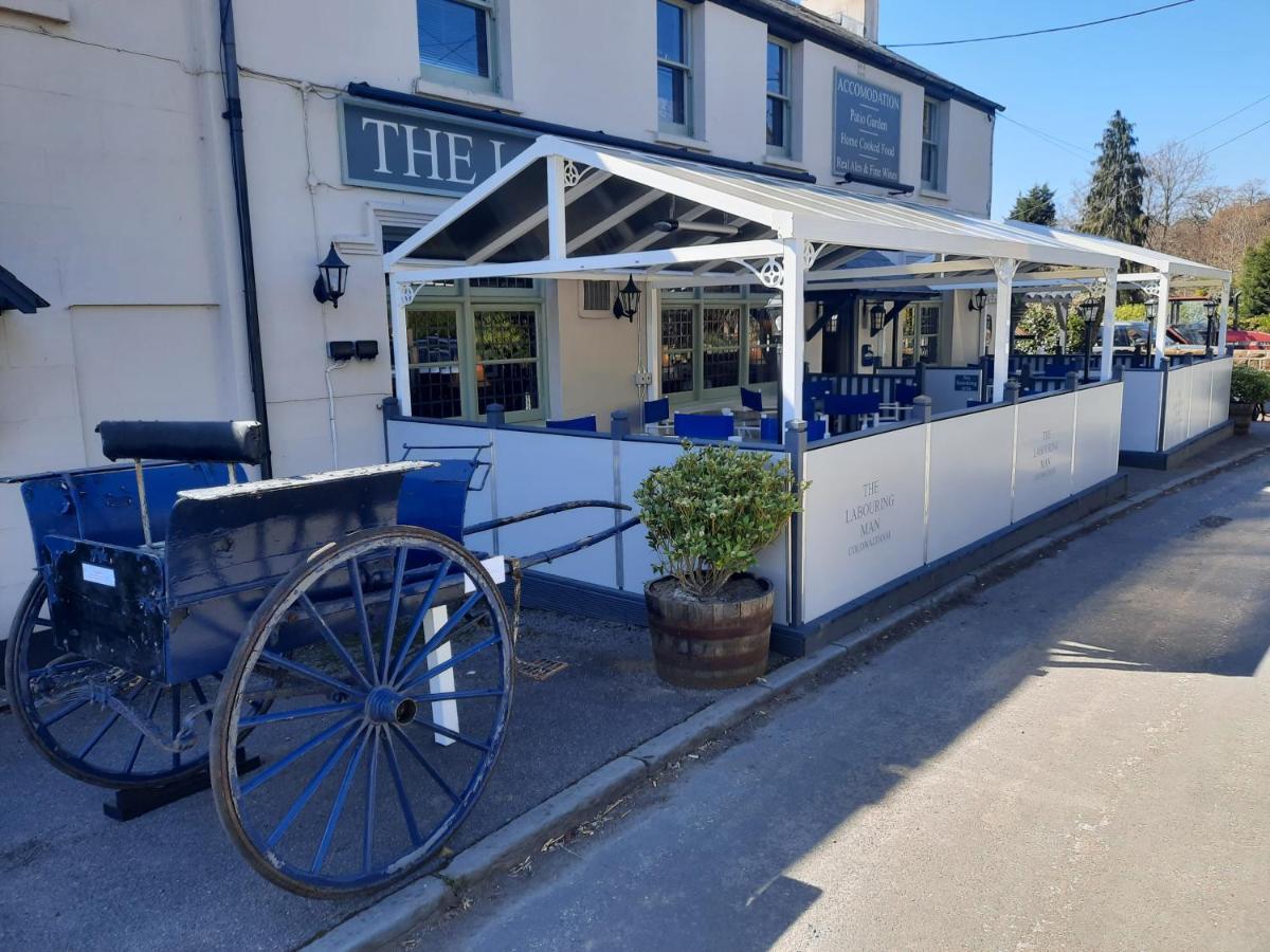 The Labouring Man Hotel Coldwaltham Buitenkant foto